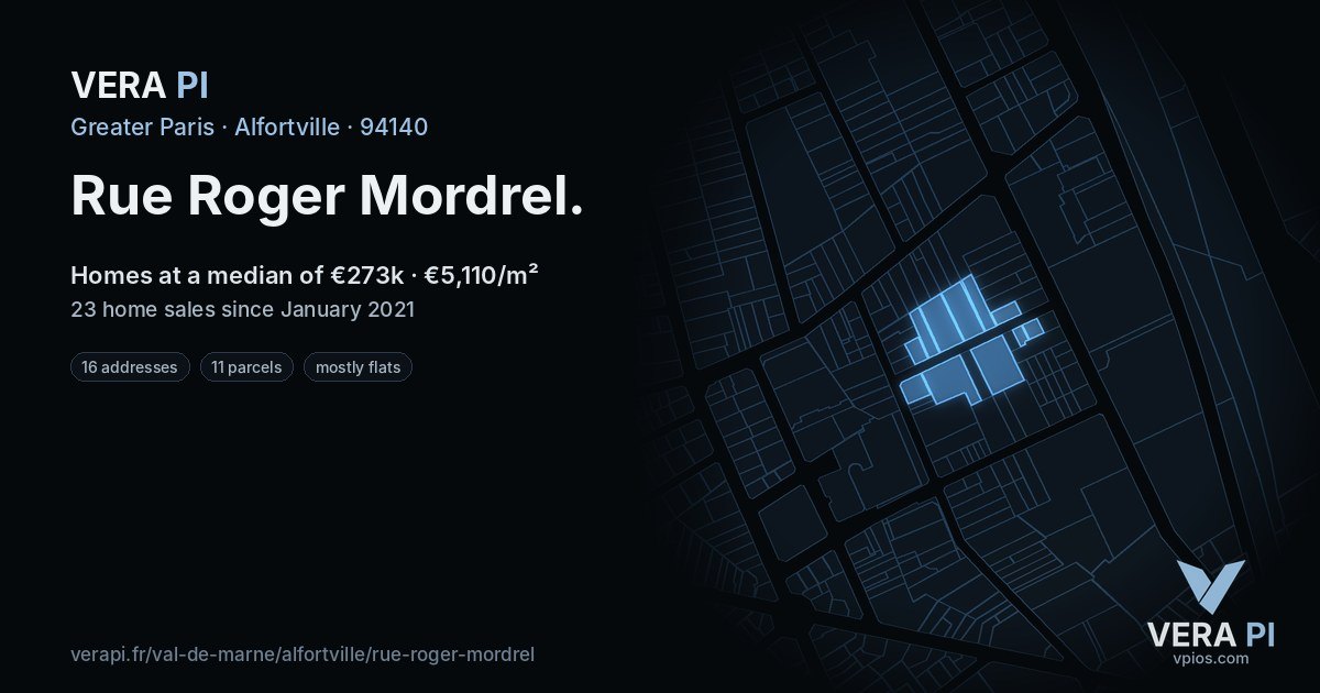 Rue Roger Mordrel, Alfortville at night – every parcel coloured by the prices around it, the street's own parcels lit