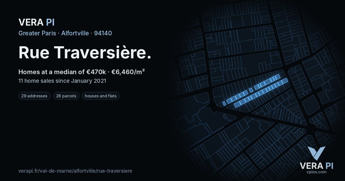 Rue Traversière, Alfortville at night – every parcel coloured by the prices around it, the street's own parcels lit
