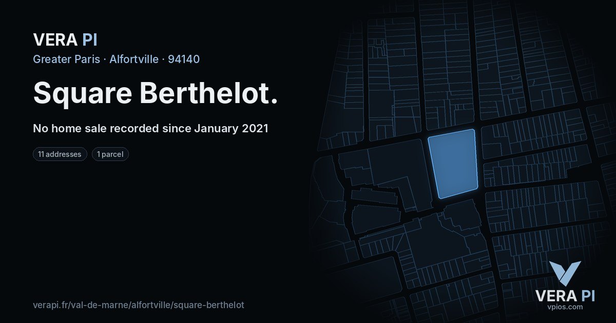 Square Berthelot, Alfortville at night – every parcel coloured by the prices around it, the street's own parcels lit