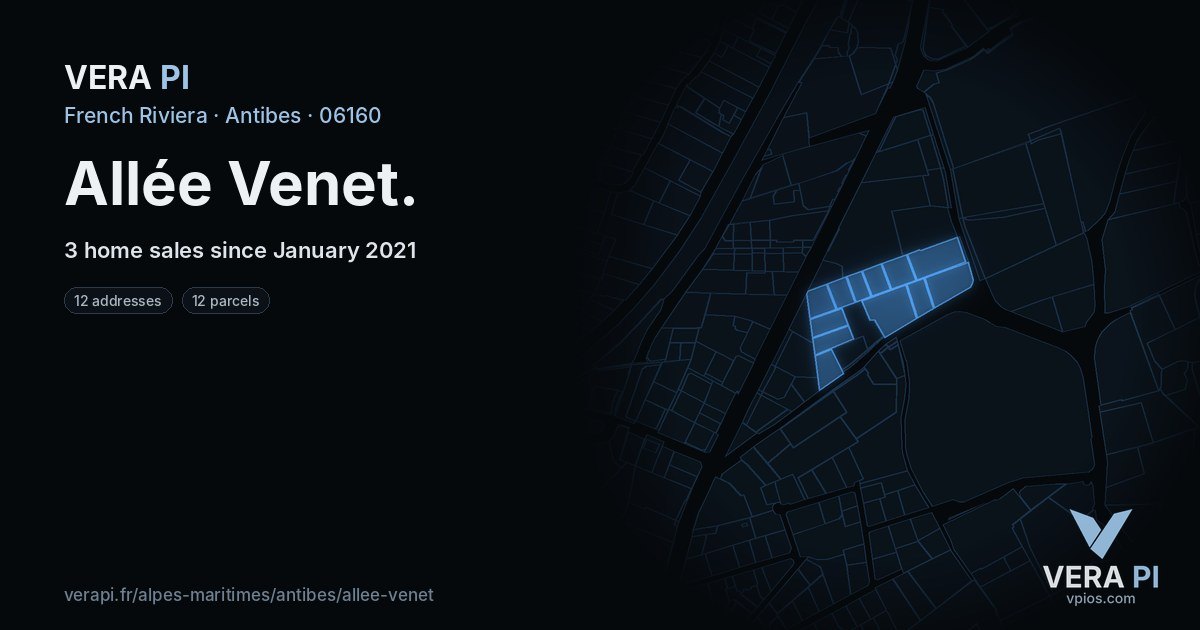 Allée Venet, Antibes at night – every parcel coloured by the prices around it, the street's own parcels lit