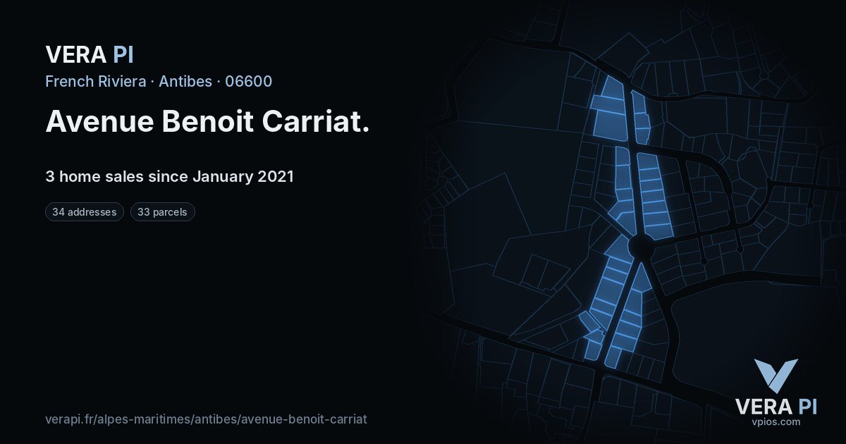 Avenue Benoit Carriat, Antibes at night – every parcel coloured by the prices around it, the street's own parcels lit