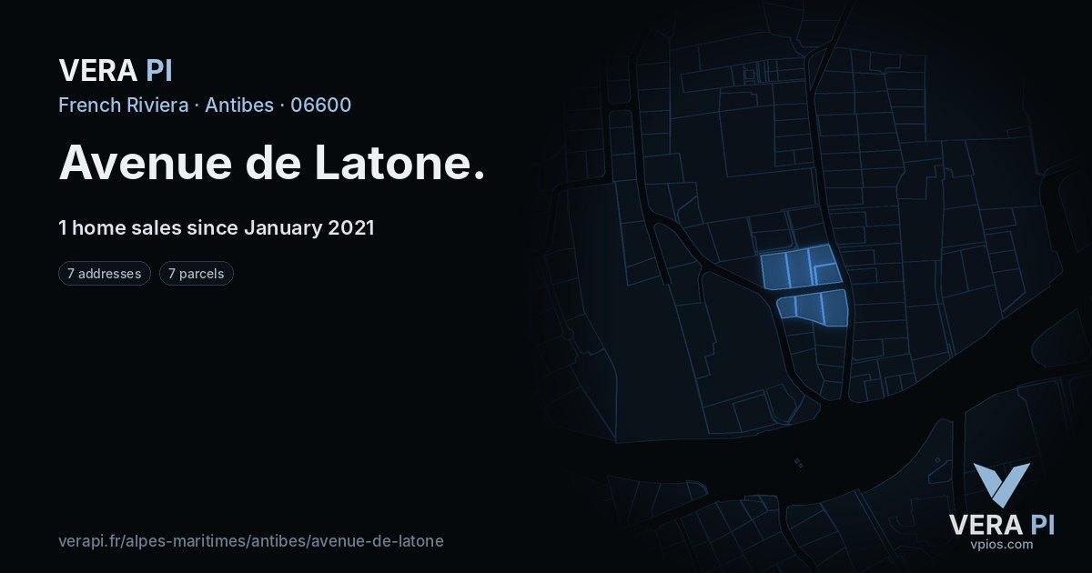Avenue de Latone, Antibes at night – every parcel coloured by the prices around it, the street's own parcels lit