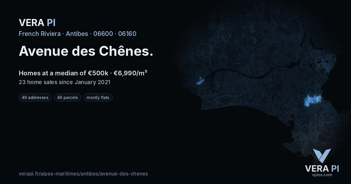Avenue des Chênes, Antibes at night – every parcel coloured by the prices around it, the street's own parcels lit