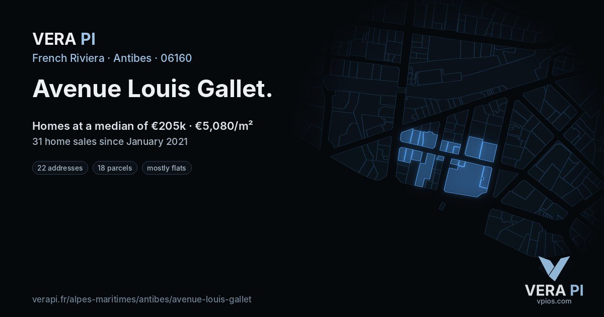 Avenue Louis Gallet, Antibes at night – every parcel coloured by the prices around it, the street's own parcels lit
