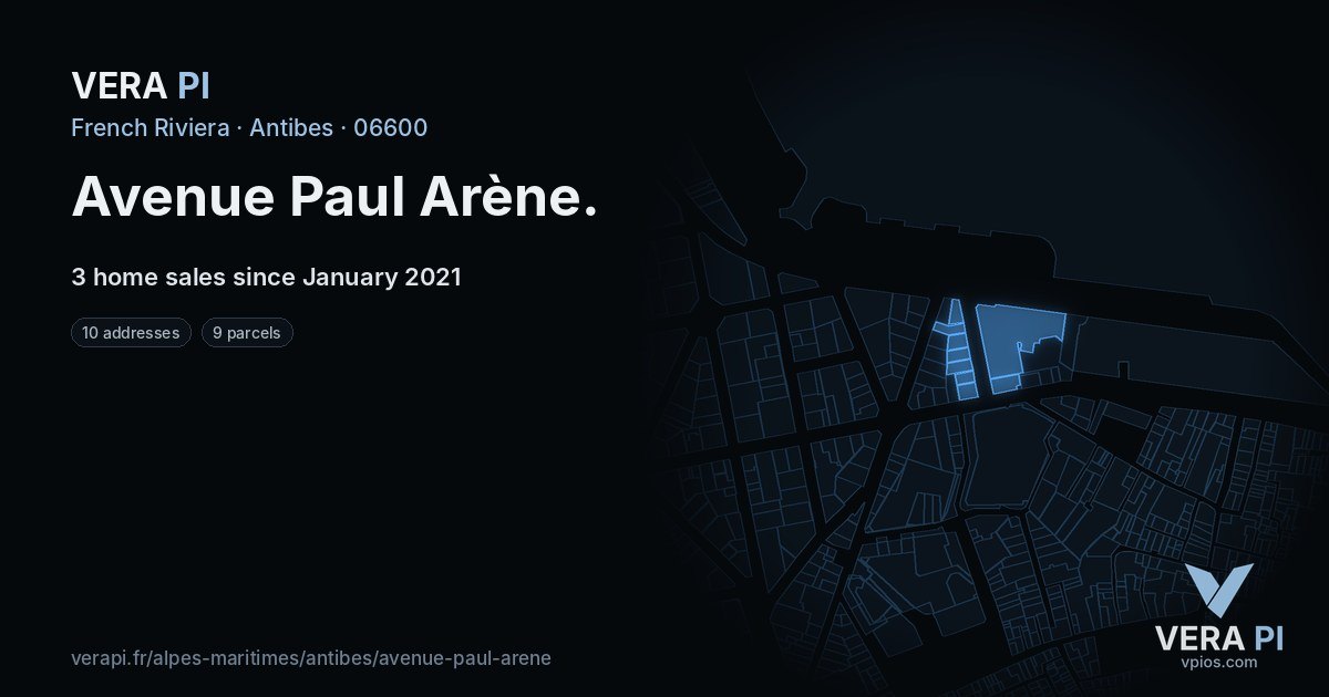 Avenue Paul Arène, Antibes at night – every parcel coloured by the prices around it, the street's own parcels lit