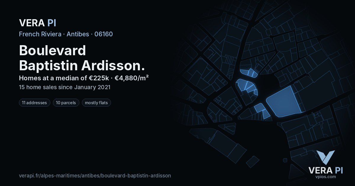 Boulevard Baptistin Ardisson, Antibes at night – every parcel coloured by the prices around it, the street's own parcels lit
