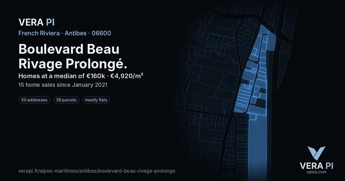 Boulevard Beau Rivage Prolongé, Antibes at night – every parcel coloured by the prices around it, the street's own parcels lit