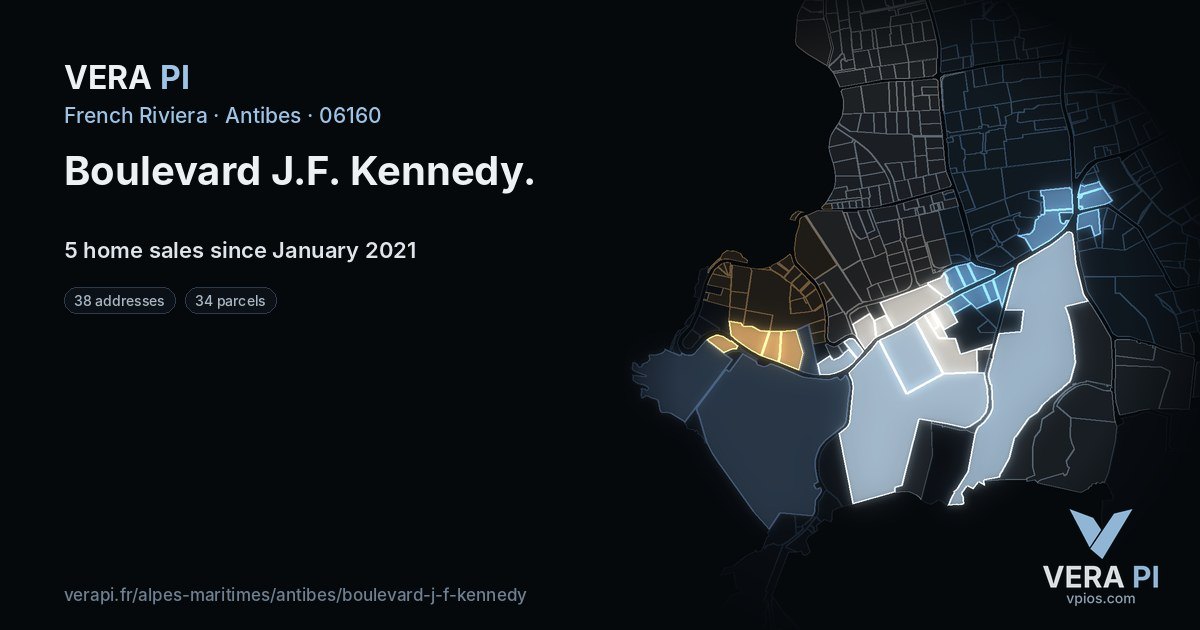 Boulevard J.F. Kennedy, Antibes at night – every parcel coloured by the prices around it, the street's own parcels lit