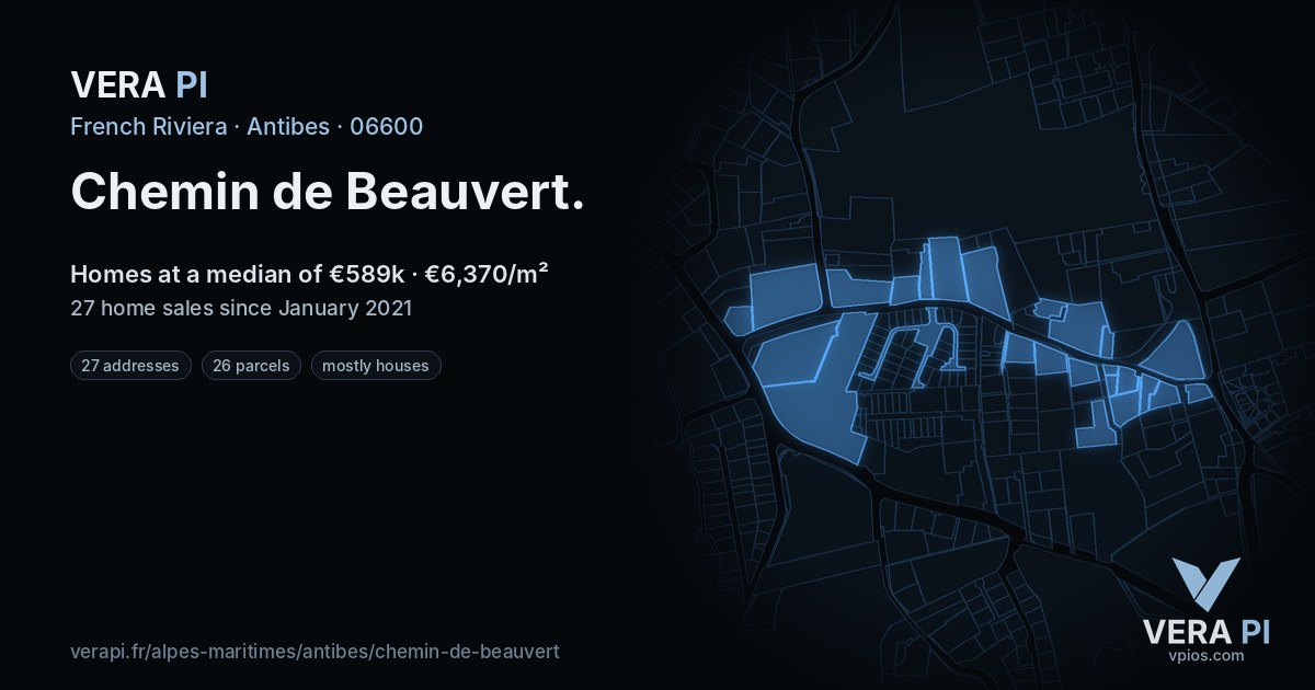 Chemin de Beauvert, Antibes at night – every parcel coloured by the prices around it, the street's own parcels lit
