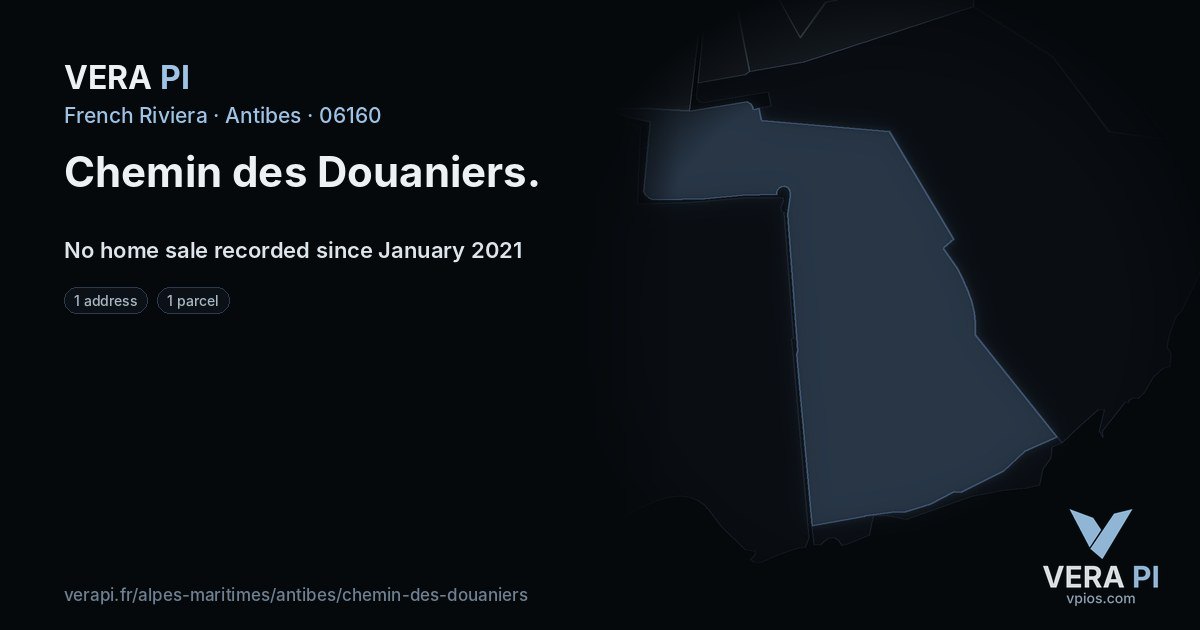 Chemin des Douaniers, Antibes at night – every parcel coloured by the prices around it, the street's own parcels lit