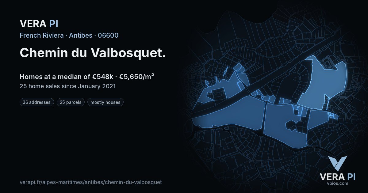 Chemin du Valbosquet, Antibes at night – every parcel coloured by the prices around it, the street's own parcels lit