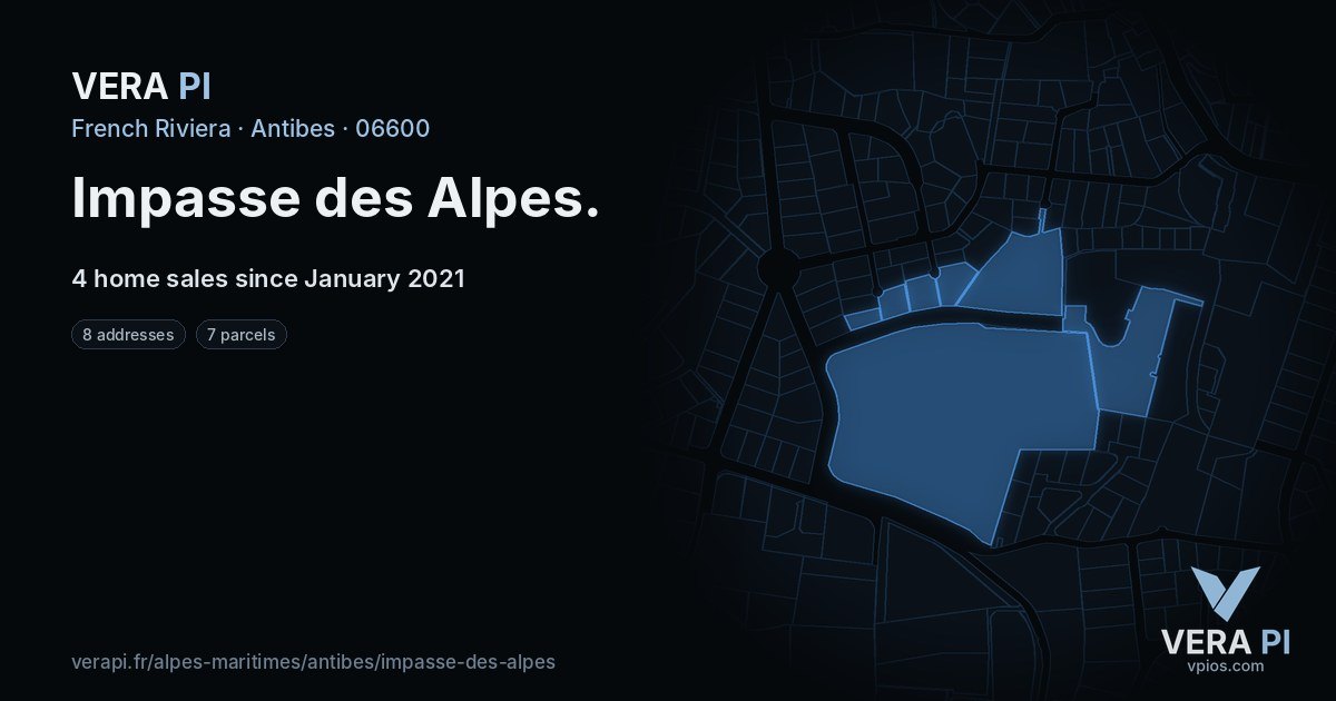 Impasse des Alpes, Antibes at night – every parcel coloured by the prices around it, the street's own parcels lit