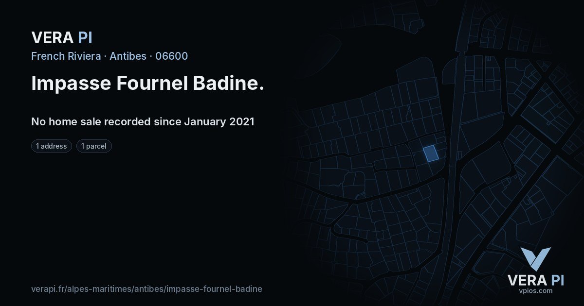 Impasse Fournel Badine, Antibes at night – every parcel coloured by the prices around it, the street's own parcels lit