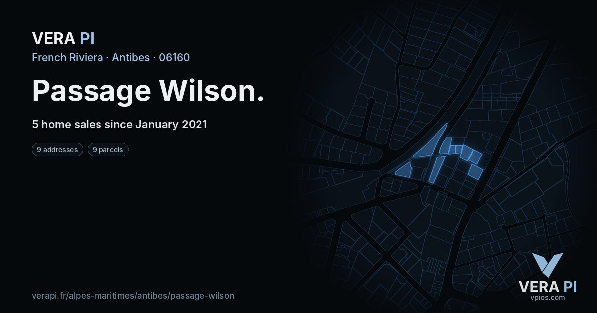 Passage Wilson, Antibes at night – every parcel coloured by the prices around it, the street's own parcels lit