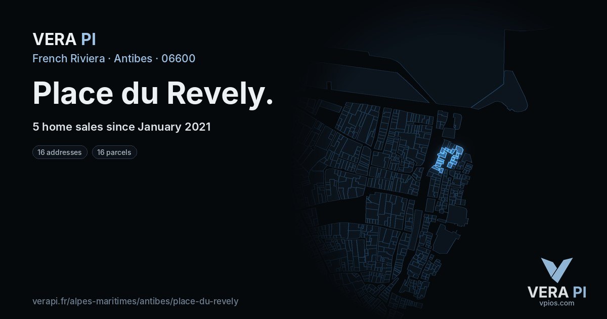 Place du Revely, Antibes at night – every parcel coloured by the prices around it, the street's own parcels lit