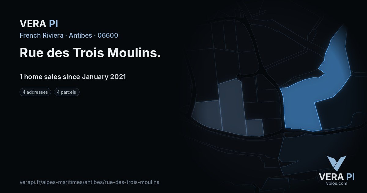 Rue des Trois Moulins, Antibes at night – every parcel coloured by the prices around it, the street's own parcels lit