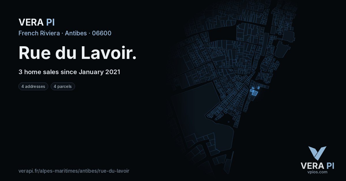 Rue du Lavoir, Antibes at night – every parcel coloured by the prices around it, the street's own parcels lit