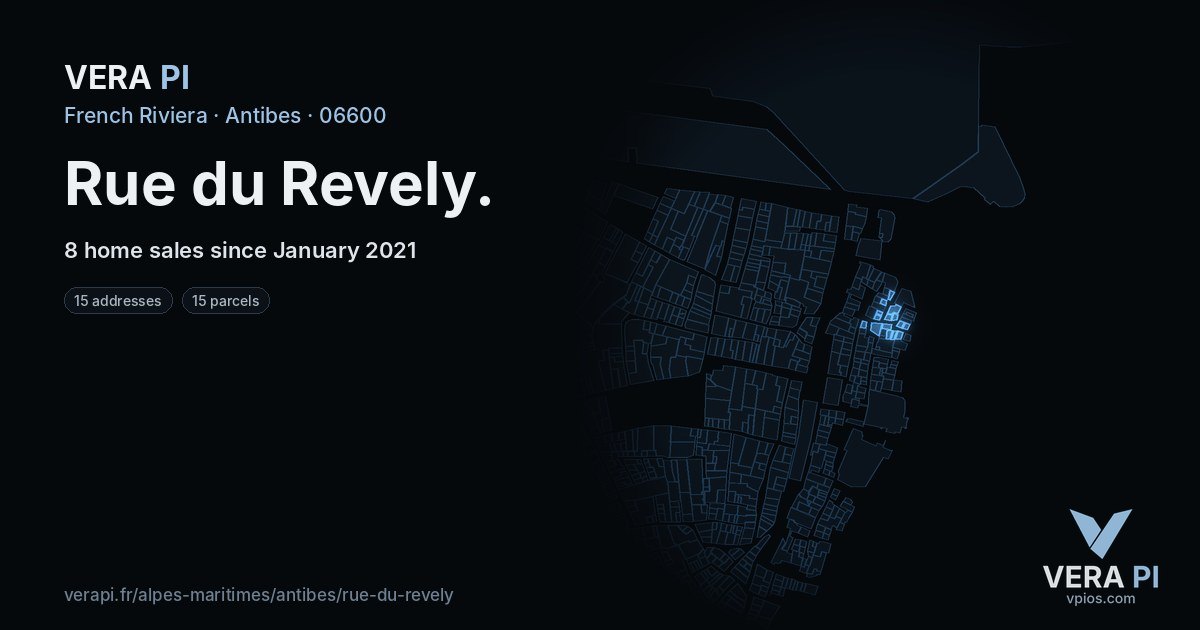 Rue du Revely, Antibes at night – every parcel coloured by the prices around it, the street's own parcels lit