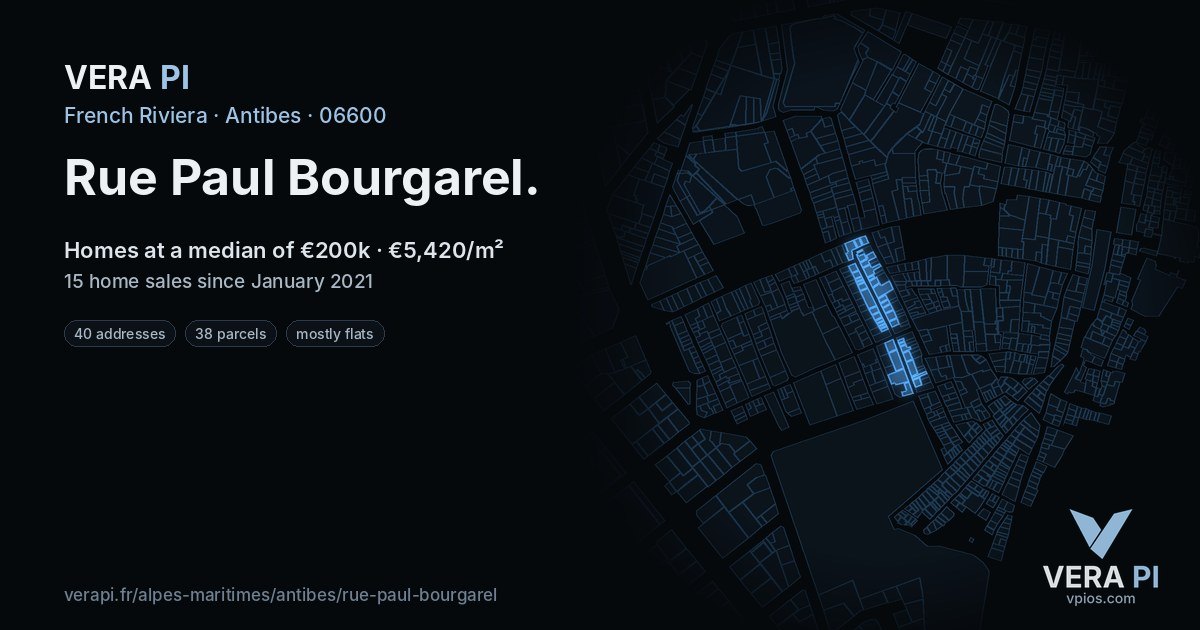 Rue Paul Bourgarel, Antibes at night – every parcel coloured by the prices around it, the street's own parcels lit