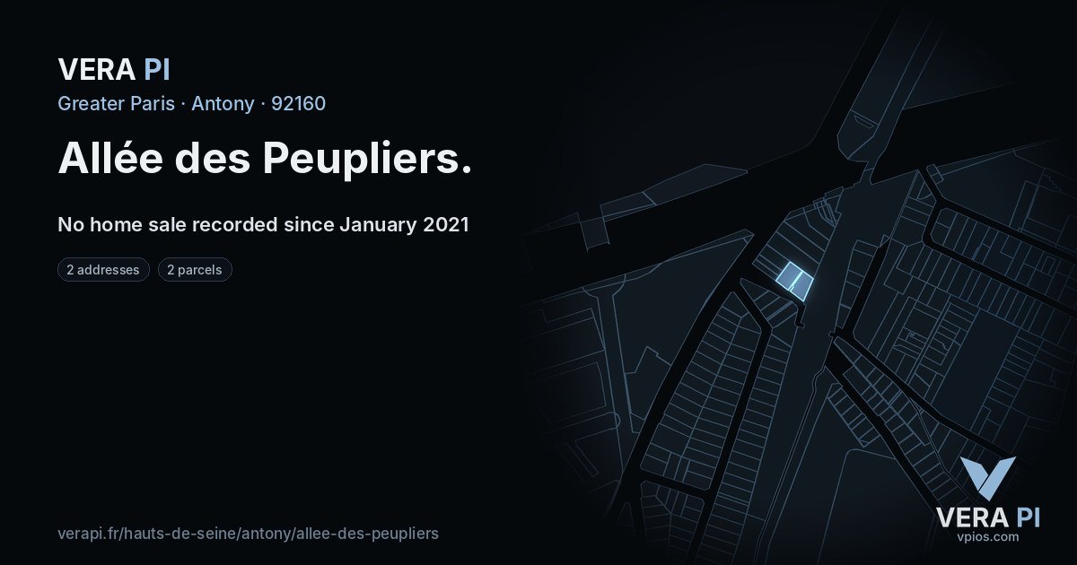 Allée des Peupliers, Antony at night – every parcel coloured by the prices around it, the street's own parcels lit