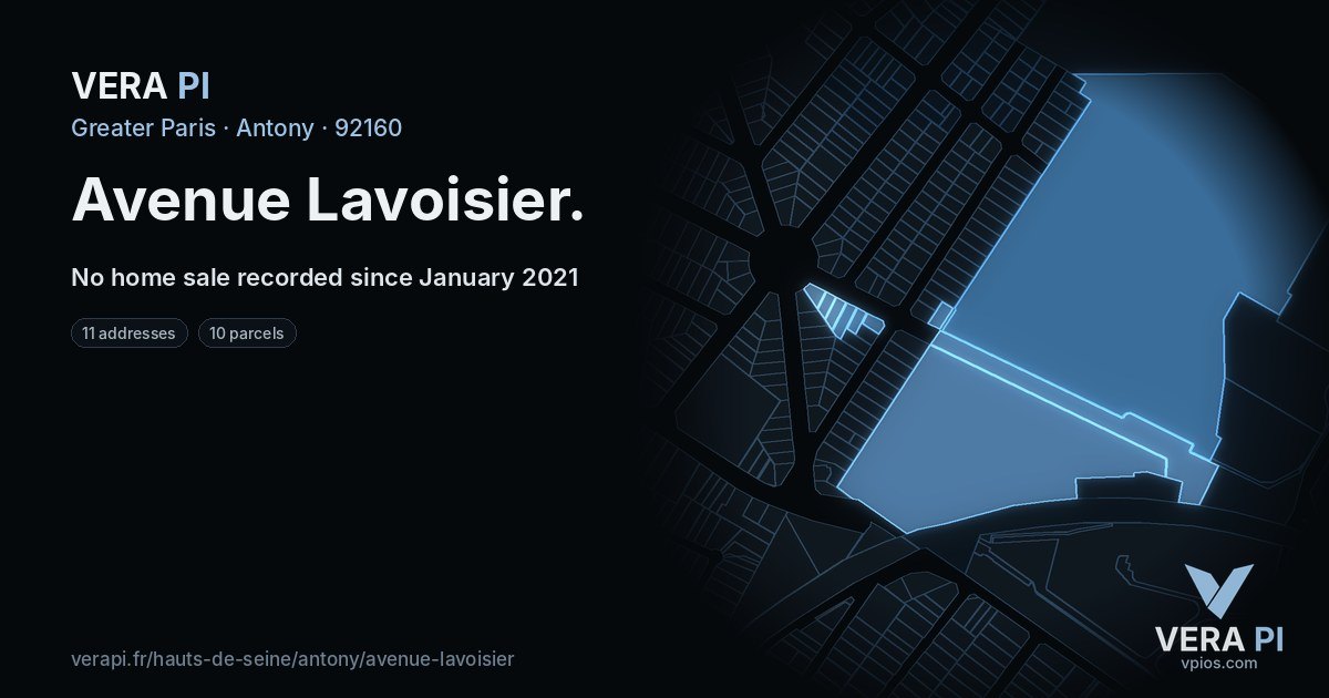 Avenue Lavoisier, Antony at night – every parcel coloured by the prices around it, the street's own parcels lit