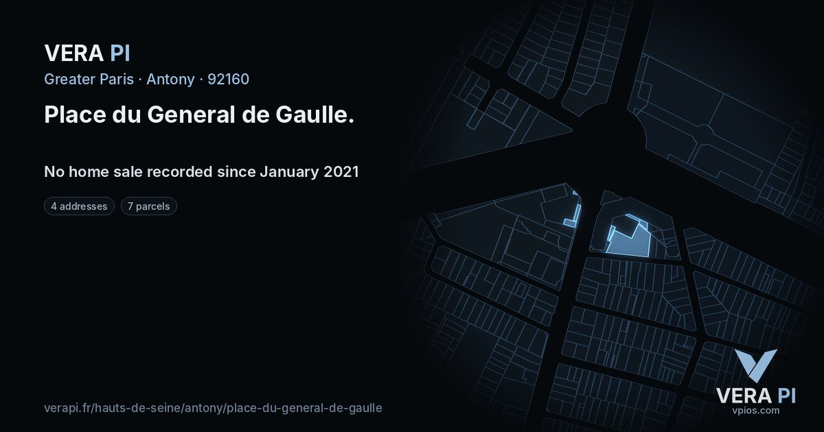 Place du General de Gaulle, Antony at night – every parcel coloured by the prices around it, the street's own parcels lit