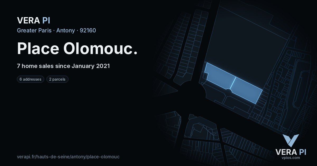 Place Olomouc, Antony at night – every parcel coloured by the prices around it, the street's own parcels lit