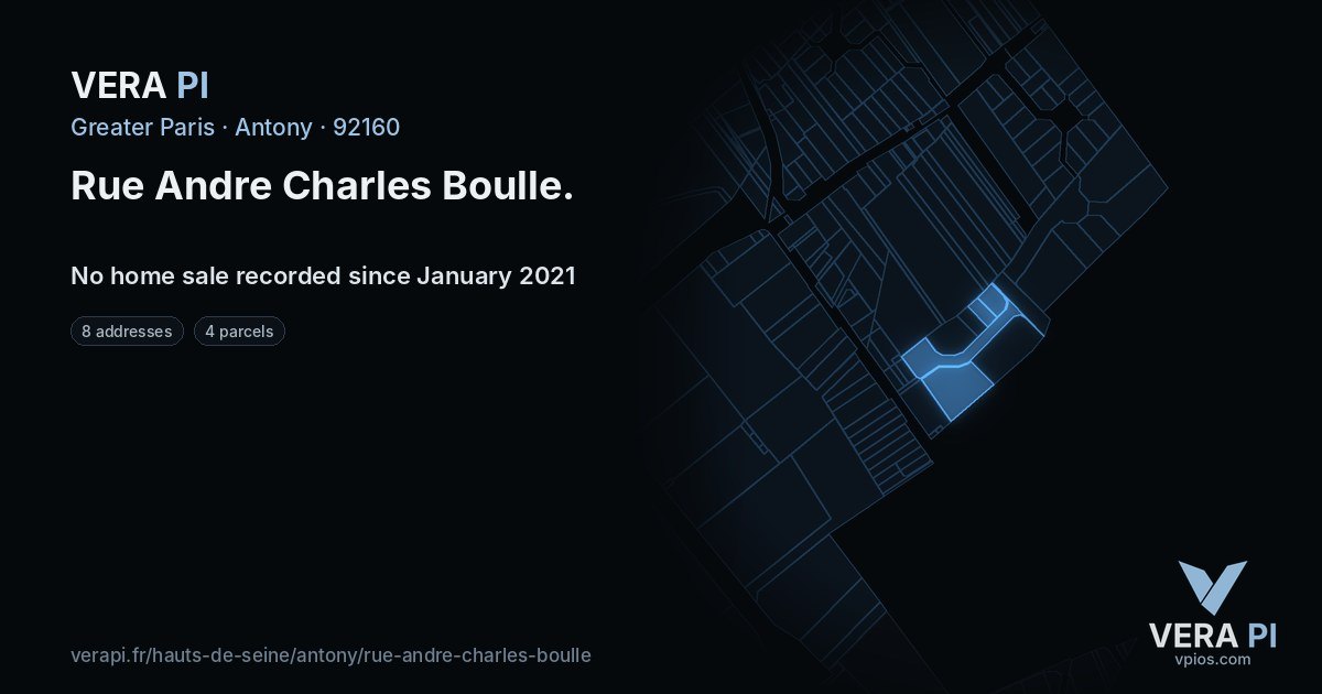 Rue Andre Charles Boulle, Antony at night – every parcel coloured by the prices around it, the street's own parcels lit