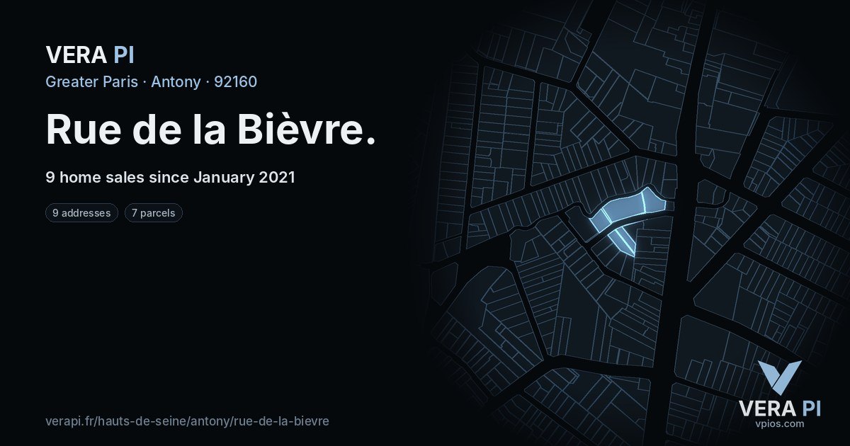 Rue de la Bièvre, Antony at night – every parcel coloured by the prices around it, the street's own parcels lit