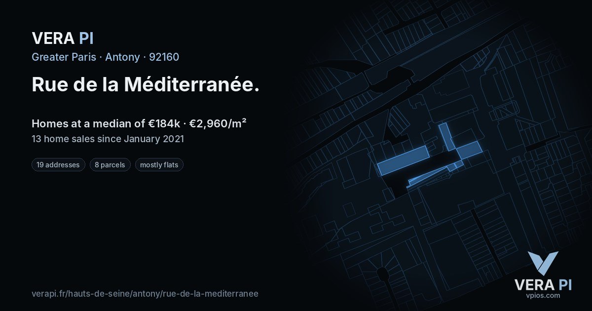 Rue de la Méditerranée, Antony at night – every parcel coloured by the prices around it, the street's own parcels lit