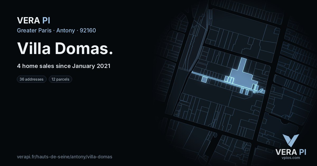 Villa Domas, Antony at night – every parcel coloured by the prices around it, the street's own parcels lit