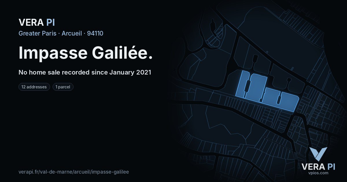 Impasse Galilée, Arcueil at night – every parcel coloured by the prices around it, the street's own parcels lit