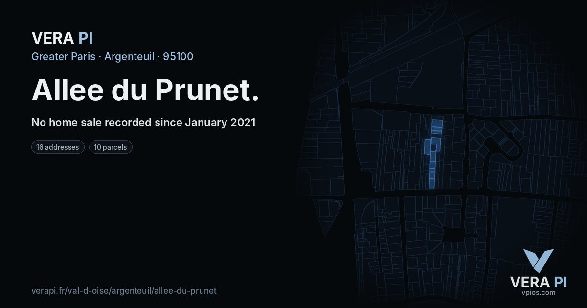 Allee du Prunet, Argenteuil at night – every parcel coloured by the prices around it, the street's own parcels lit