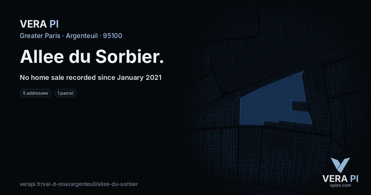 Allee du Sorbier, Argenteuil at night – every parcel coloured by the prices around it, the street's own parcels lit