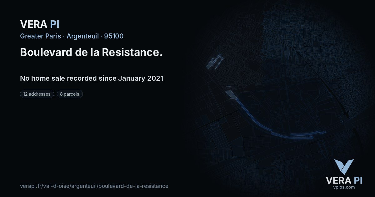 Boulevard de la Resistance, Argenteuil at night – every parcel coloured by the prices around it, the street's own parcels lit