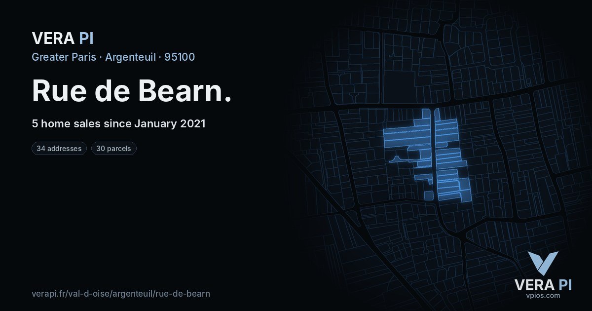 Rue de Bearn, Argenteuil at night – every parcel coloured by the prices around it, the street's own parcels lit
