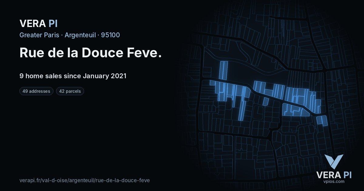 Rue de la Douce Feve, Argenteuil at night – every parcel coloured by the prices around it, the street's own parcels lit