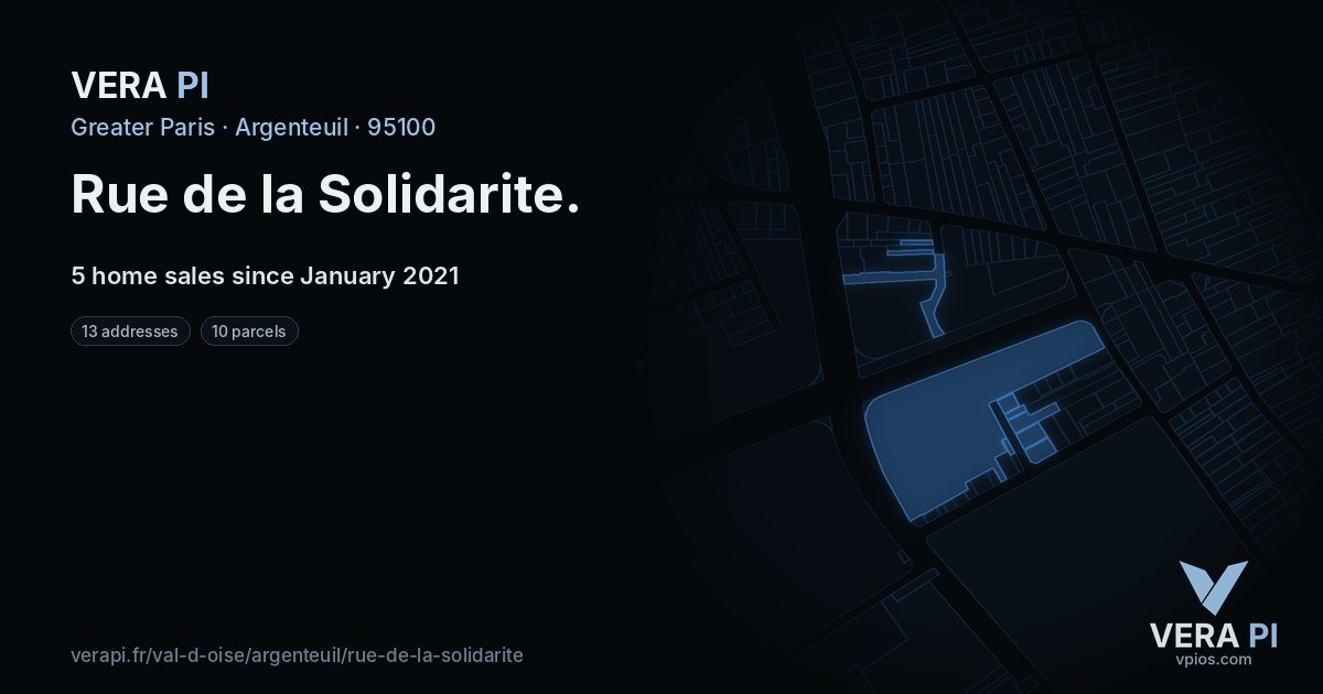Rue de la Solidarite, Argenteuil at night – every parcel coloured by the prices around it, the street's own parcels lit