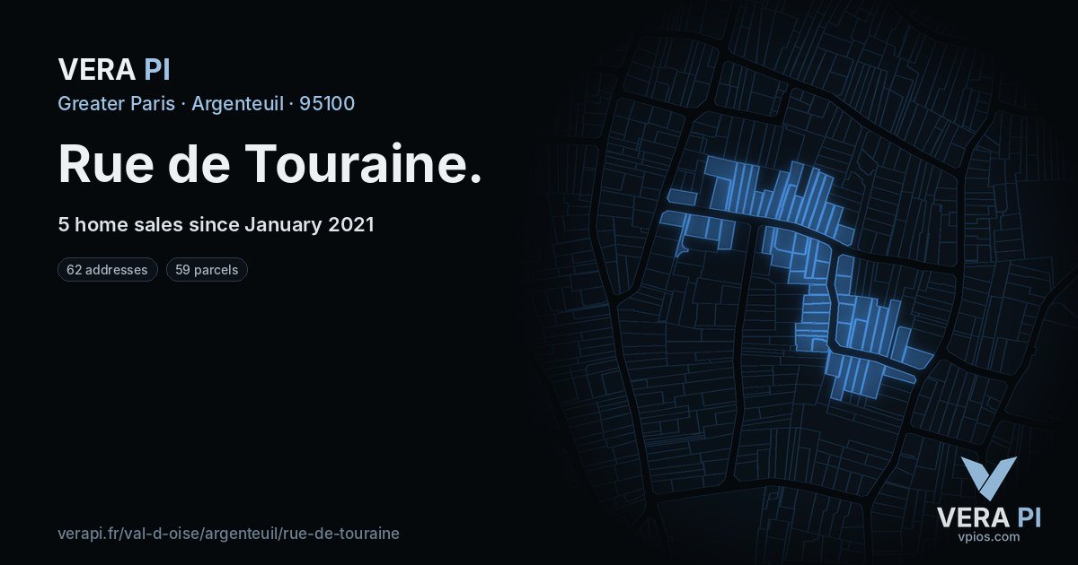 Rue de Touraine, Argenteuil at night – every parcel coloured by the prices around it, the street's own parcels lit