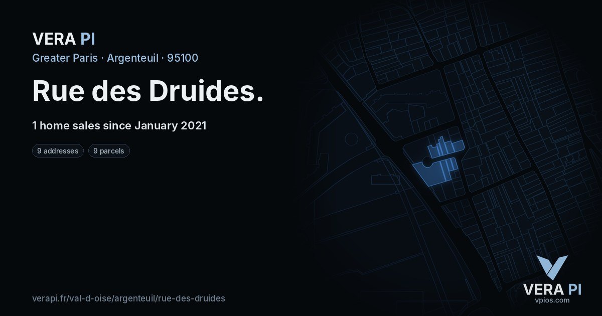Rue des Druides, Argenteuil at night – every parcel coloured by the prices around it, the street's own parcels lit