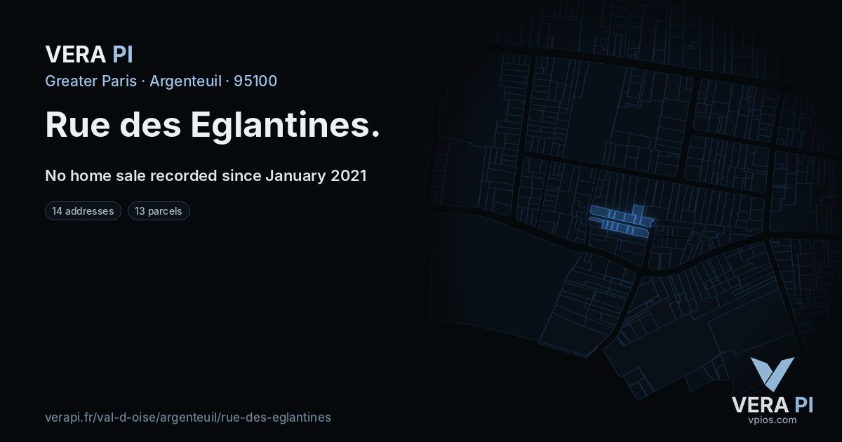 Rue des Eglantines, Argenteuil at night – every parcel coloured by the prices around it, the street's own parcels lit