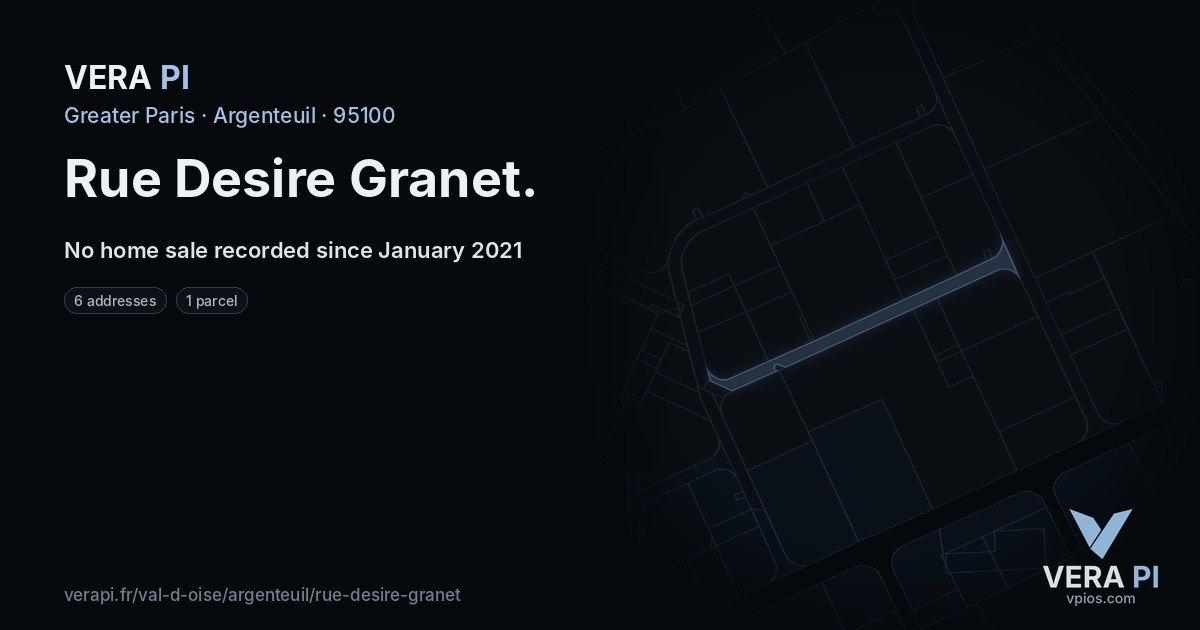 Rue Desire Granet, Argenteuil at night – every parcel coloured by the prices around it, the street's own parcels lit
