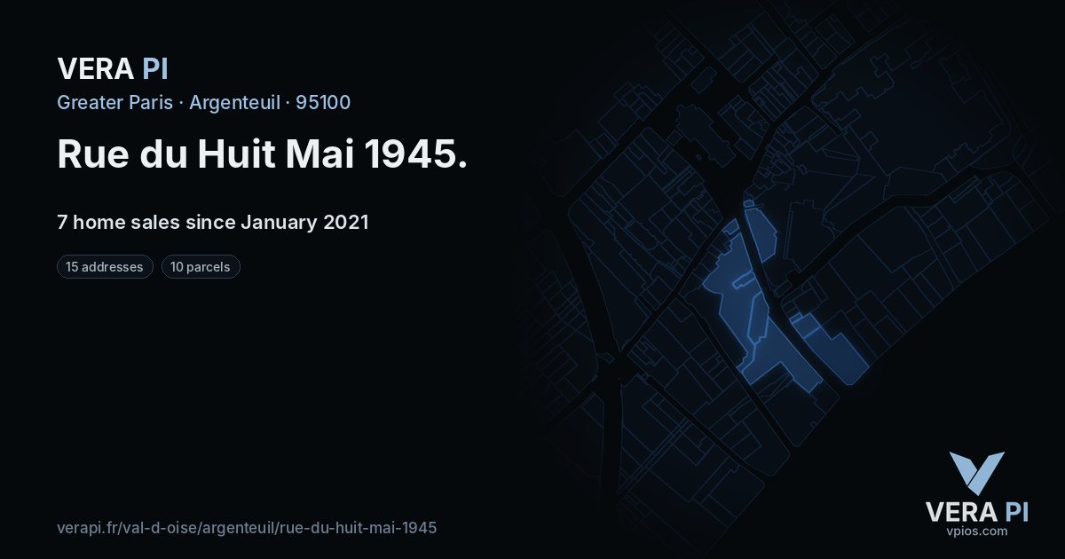 Rue du Huit Mai 1945, Argenteuil at night – every parcel coloured by the prices around it, the street's own parcels lit