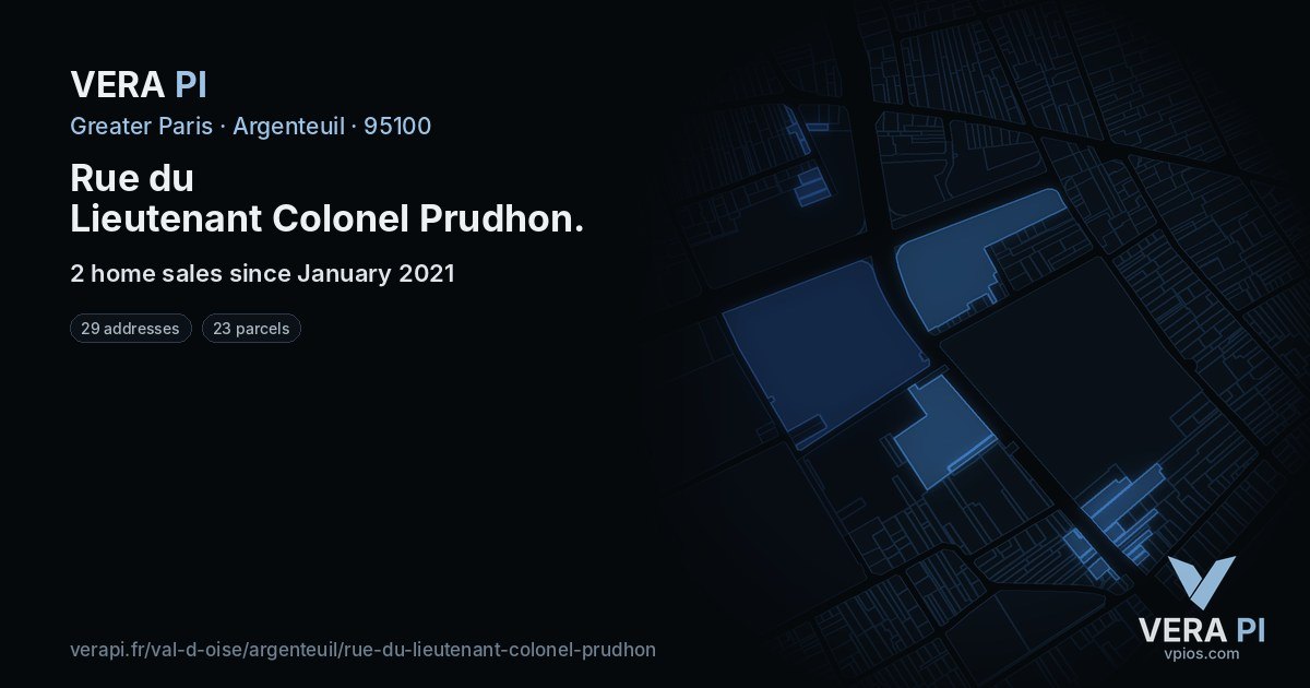 Rue du Lieutenant Colonel Prudhon, Argenteuil at night – every parcel coloured by the prices around it, the street's own parcels lit