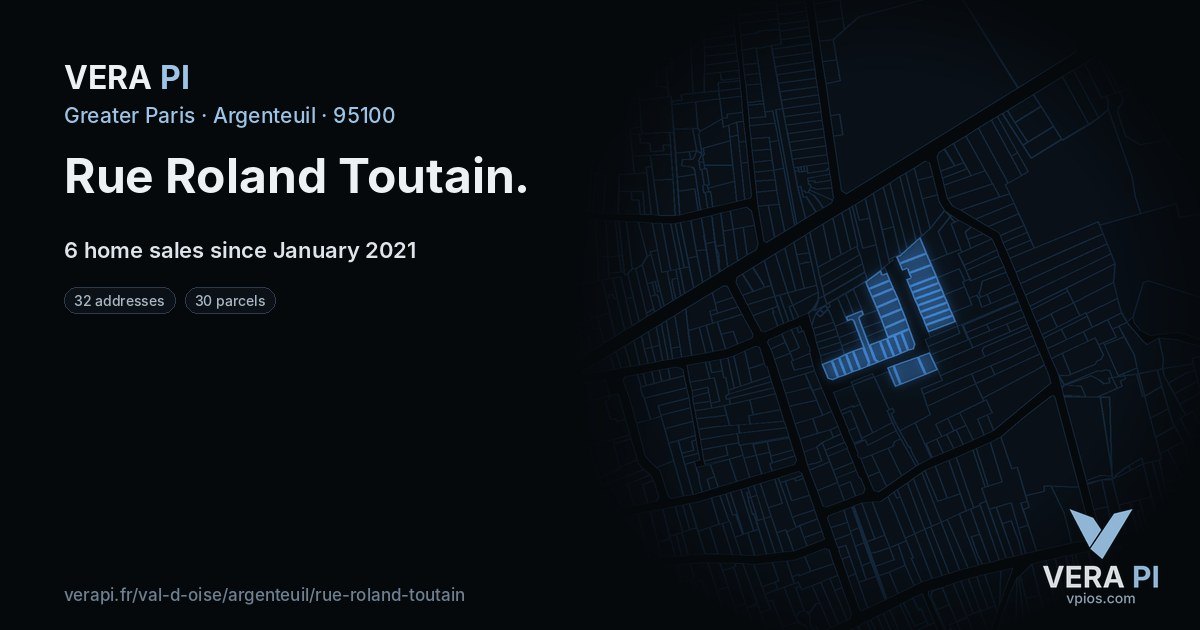 Rue Roland Toutain, Argenteuil at night – every parcel coloured by the prices around it, the street's own parcels lit