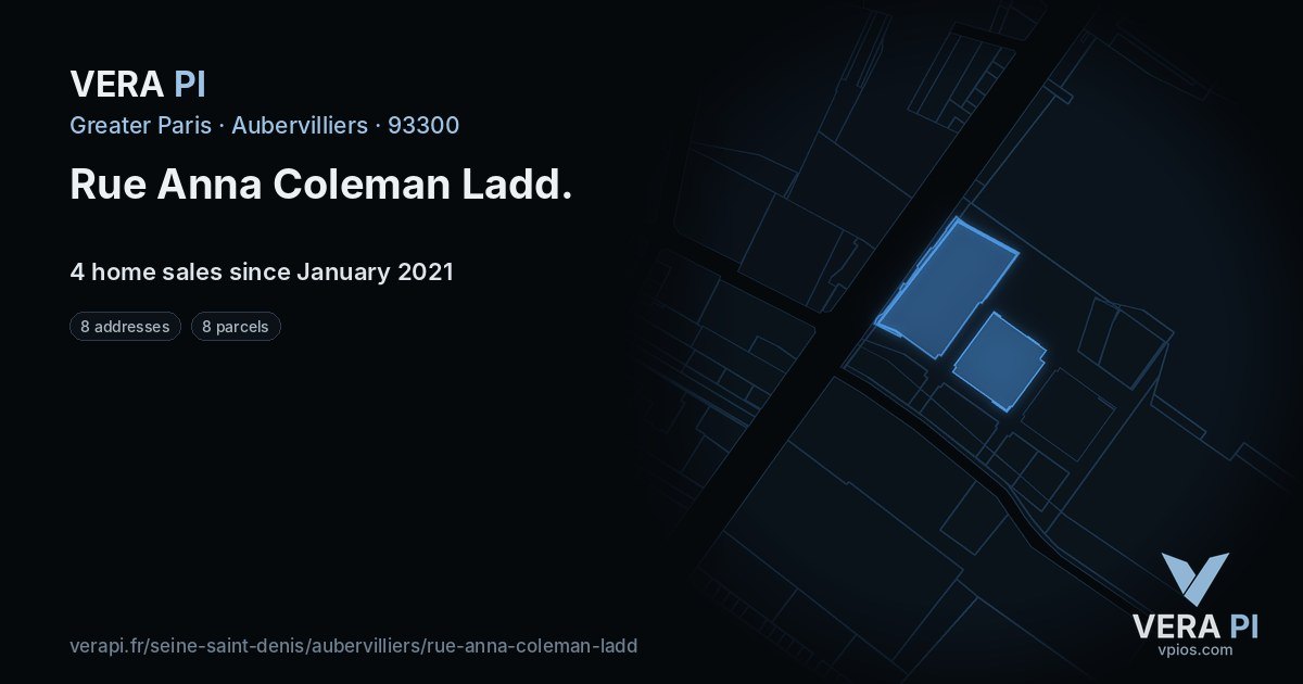 Rue Anna Coleman Ladd, Aubervilliers at night – every parcel coloured by the prices around it, the street's own parcels lit