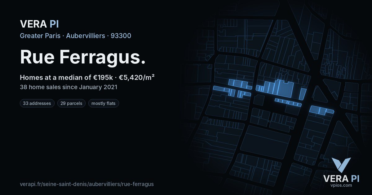 Rue Ferragus, Aubervilliers at night – every parcel coloured by the prices around it, the street's own parcels lit