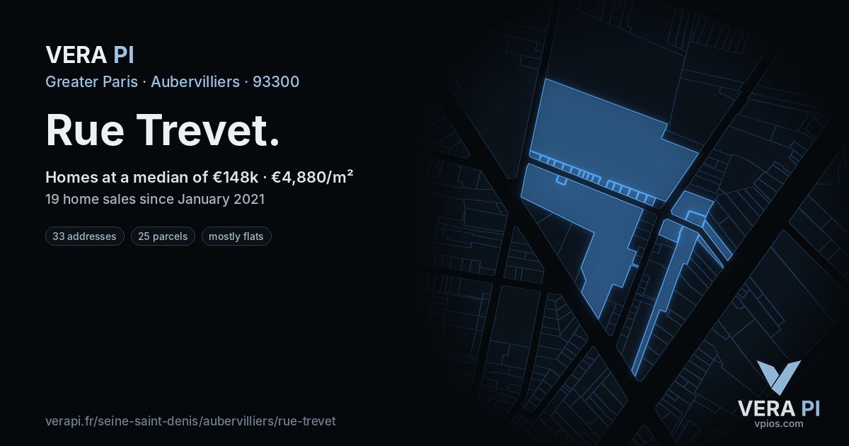 Rue Trevet, Aubervilliers at night – every parcel coloured by the prices around it, the street's own parcels lit