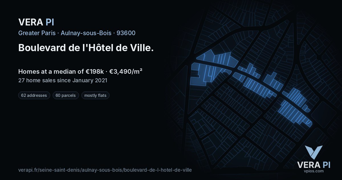 Boulevard de l'Hôtel de Ville, Aulnay-sous-Bois at night – every parcel coloured by the prices around it, the street's own parcels lit