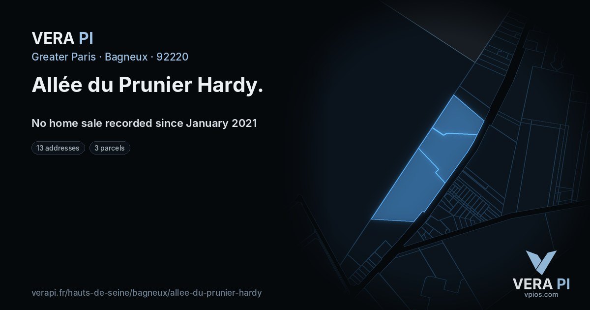 Allée du Prunier Hardy, Bagneux at night – every parcel coloured by the prices around it, the street's own parcels lit